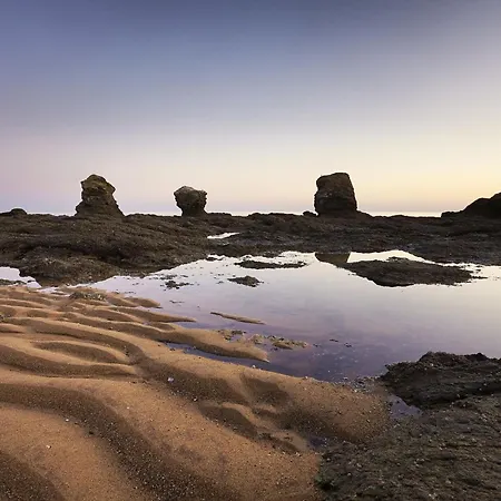 Le Des Nenuphars * 생 힐레르 드 리에