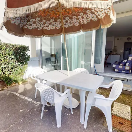 Le Des Nenuphars شقة